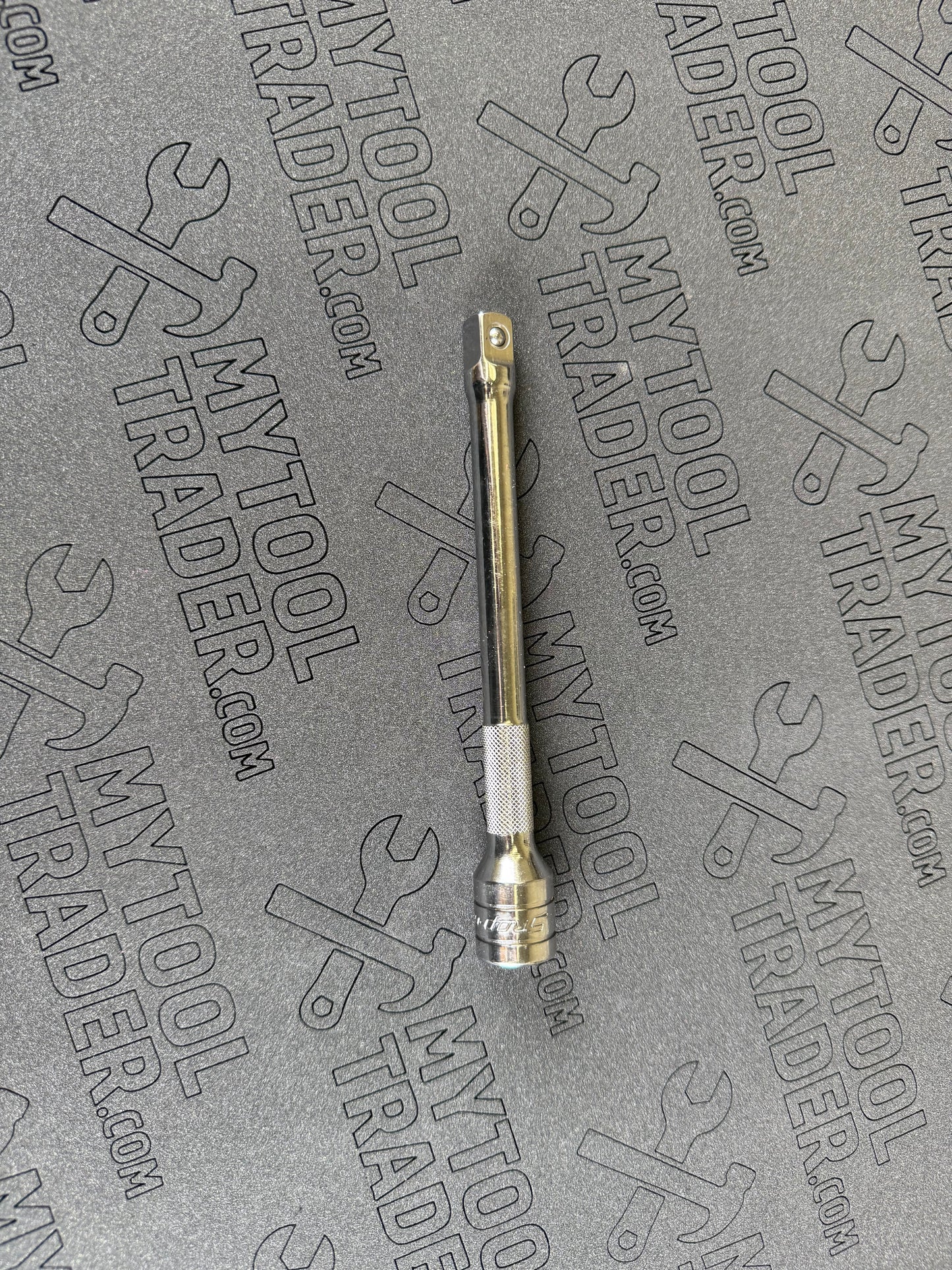 3/8" Drive 6" Knurled Friction Ball Extension