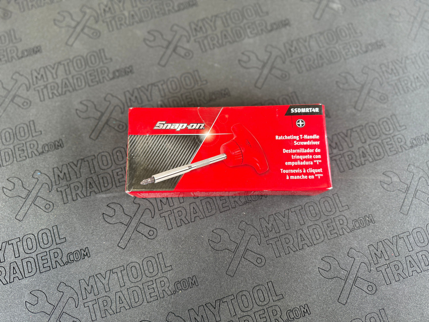 T-Handle Ratcheting Magnetic Standard Screwdriver (Red)