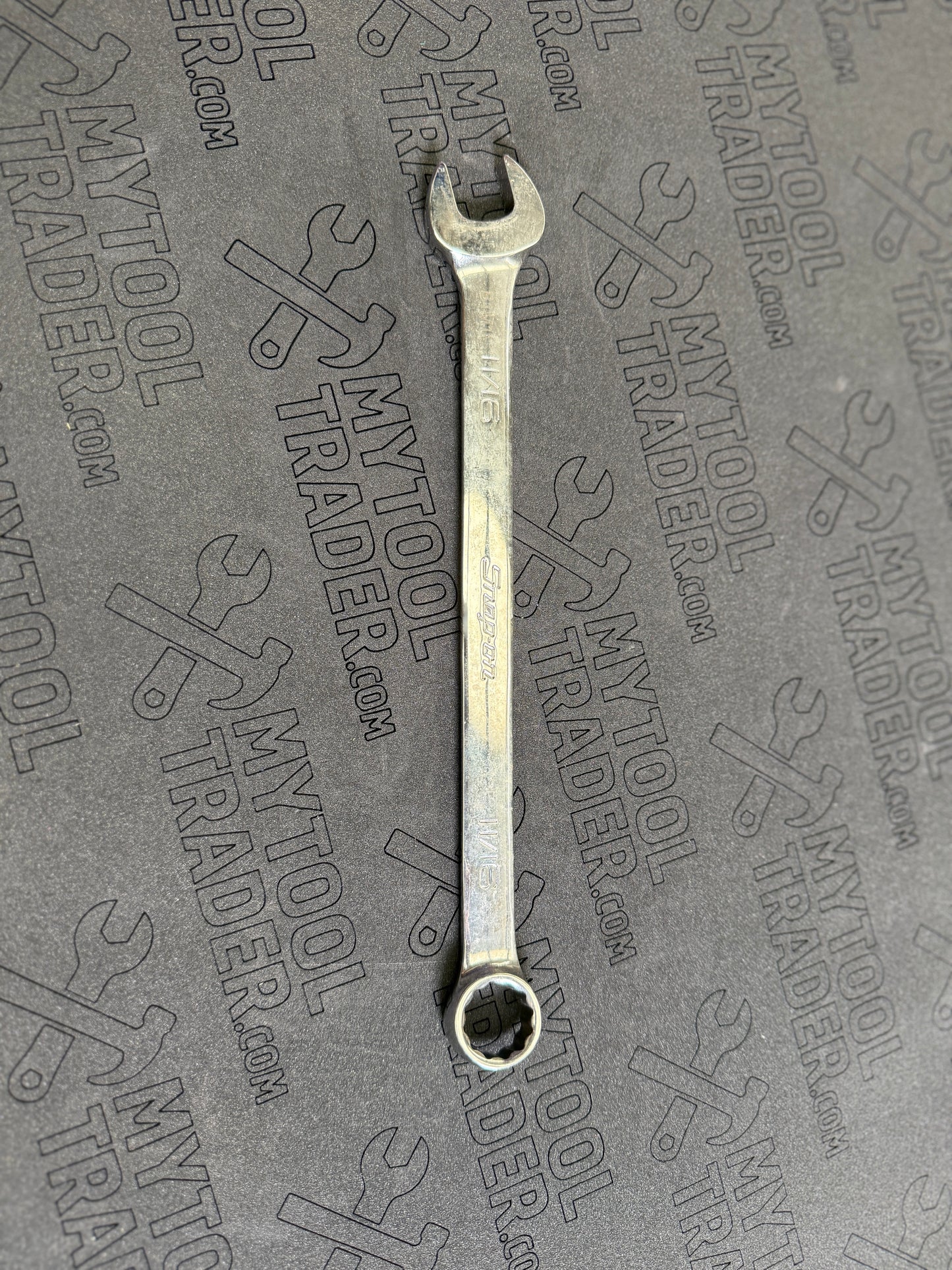 11/16" 12-Point SAE Flank Drive® Combination Wrench - Pre-Loved