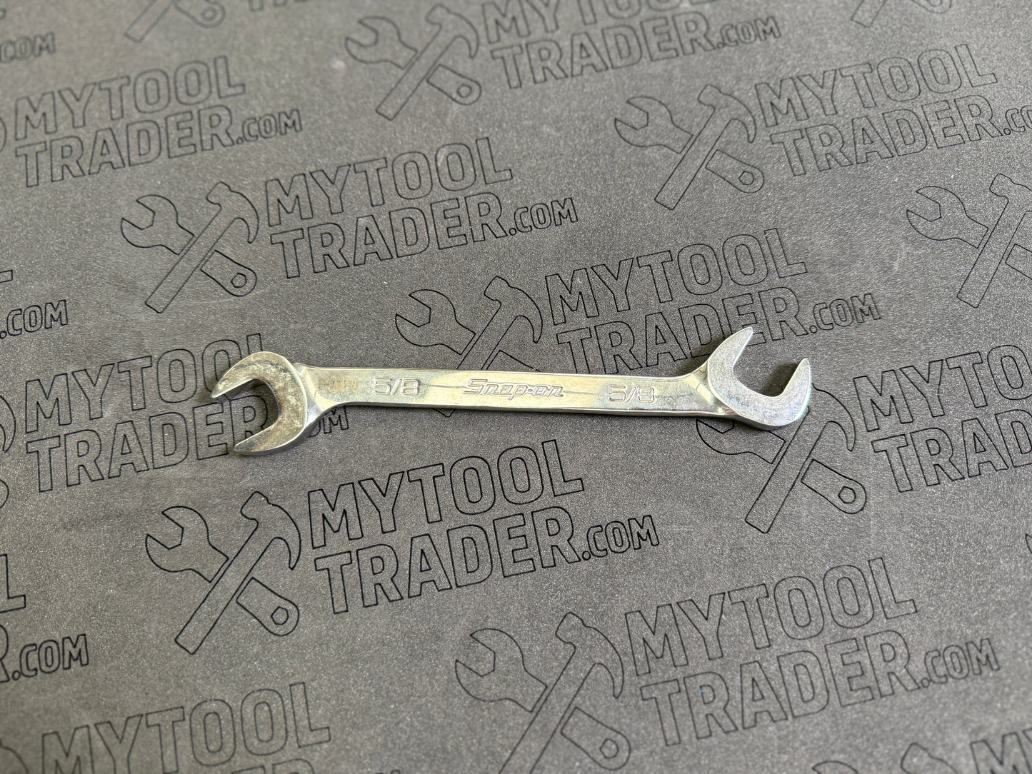 5/8" SAE Four-Way Angle Head Open-End Wrench - Pre-Loved