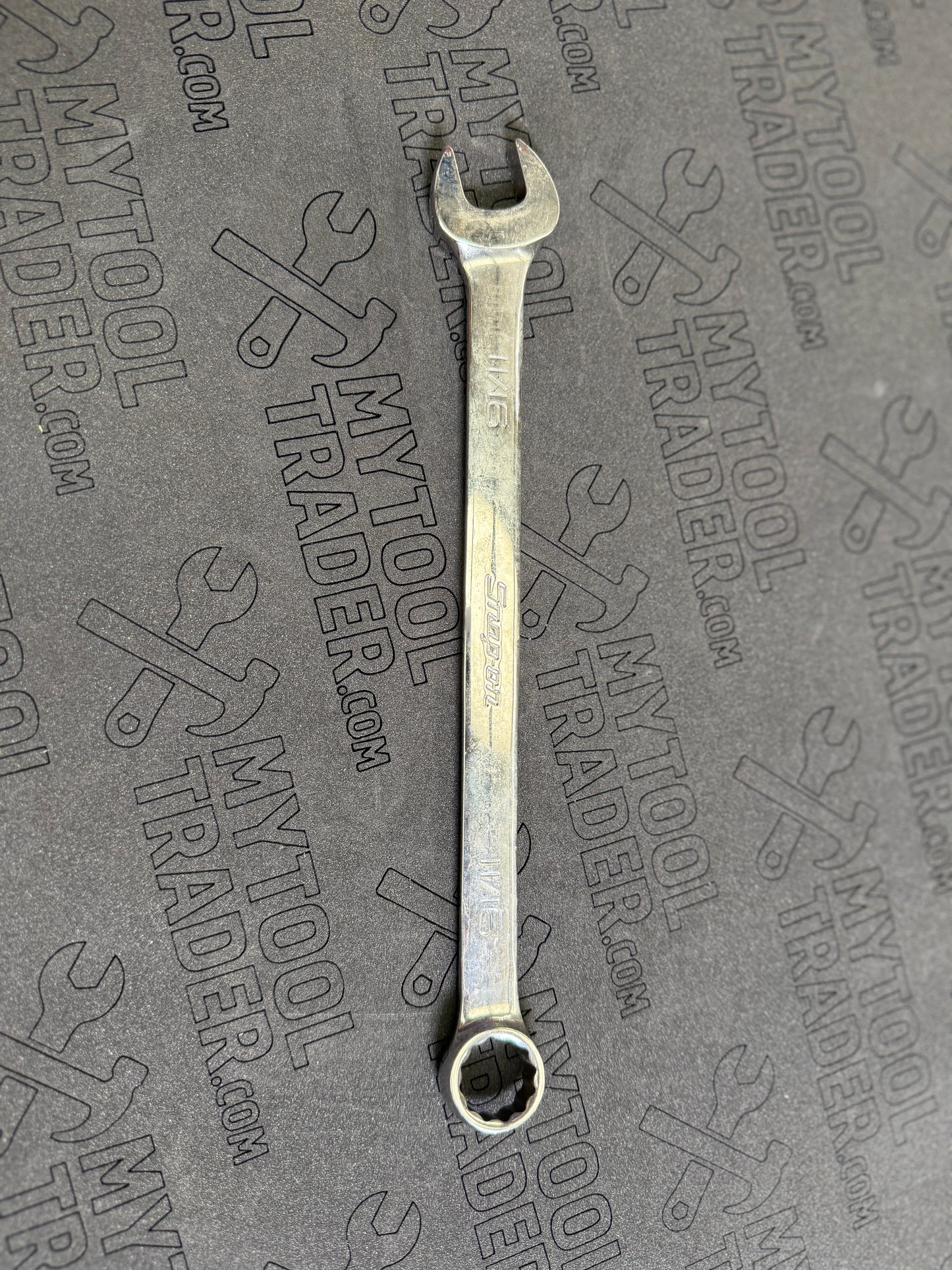 11/16" 12-Point SAE Flank Drive® Combination Wrench - Pre-Loved