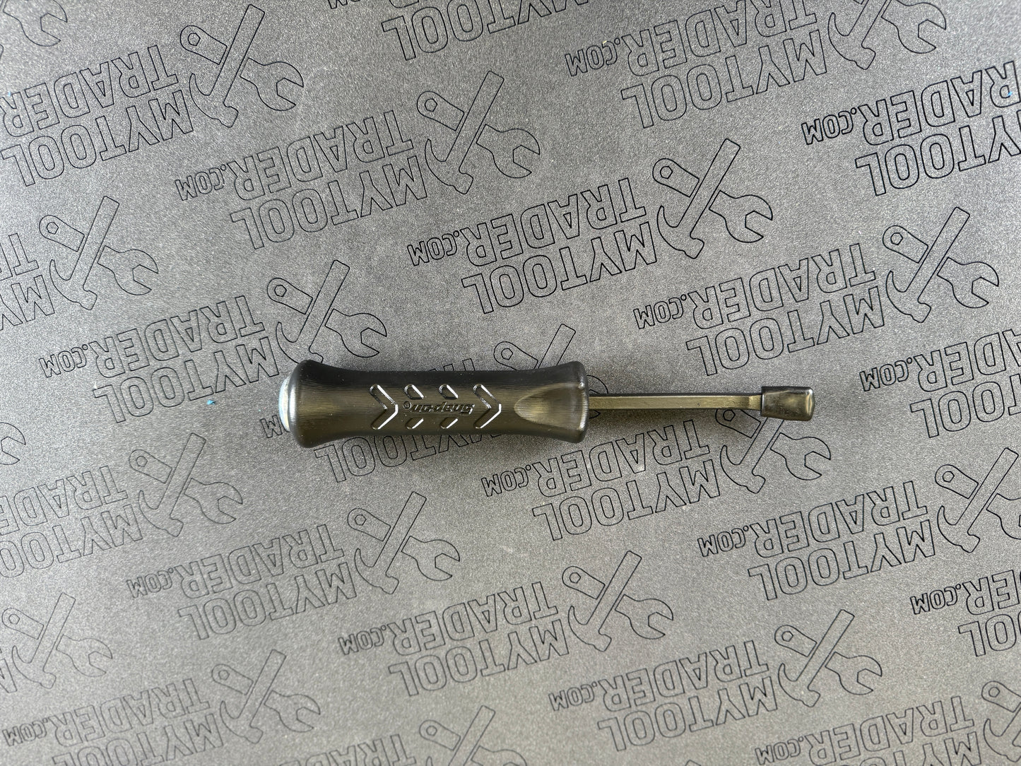 8" Striking Prybar (Black)