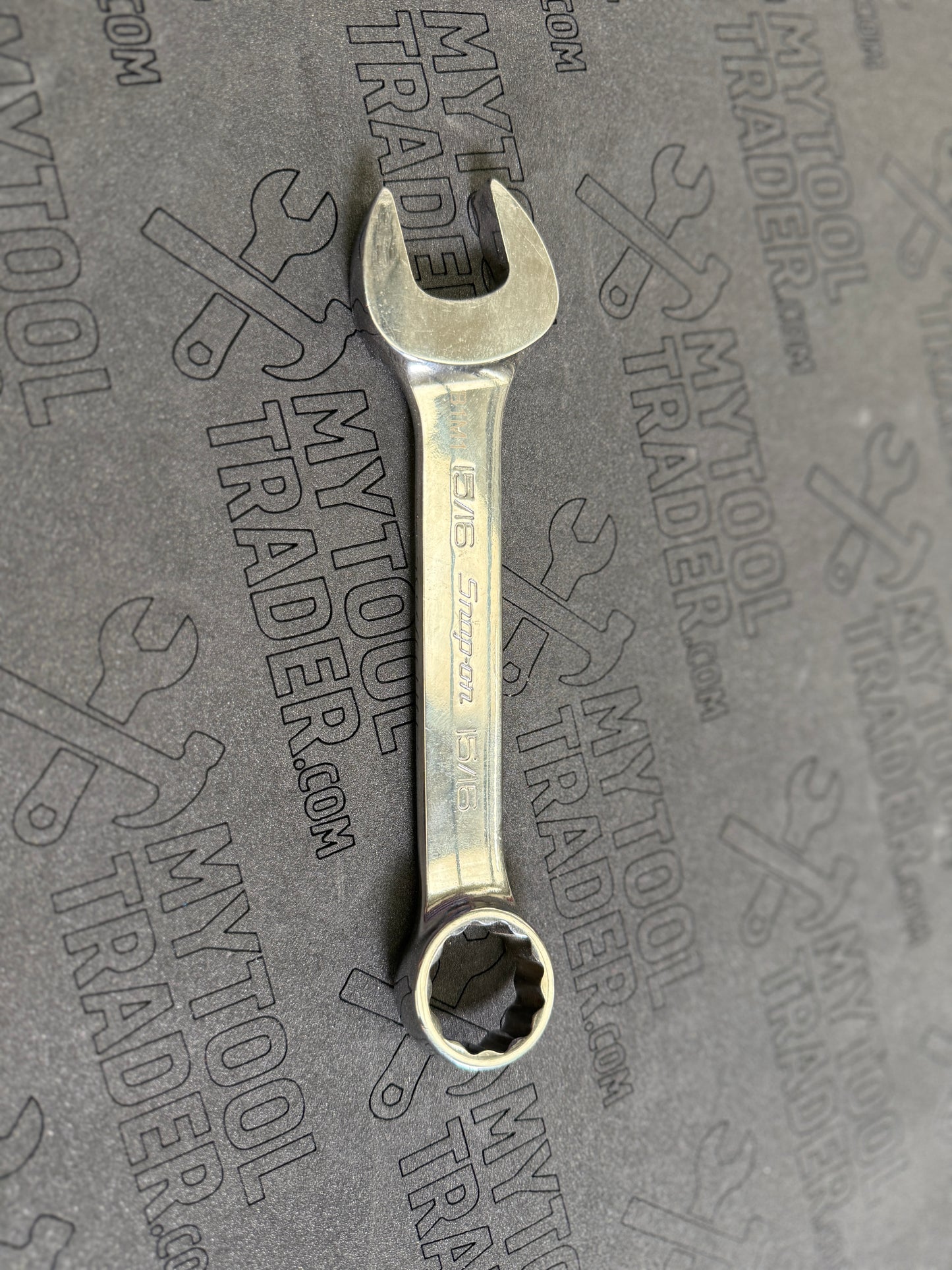 15/16" 12-Point SAE Flank Drive® Short Combination Wrench - Pre-Loved