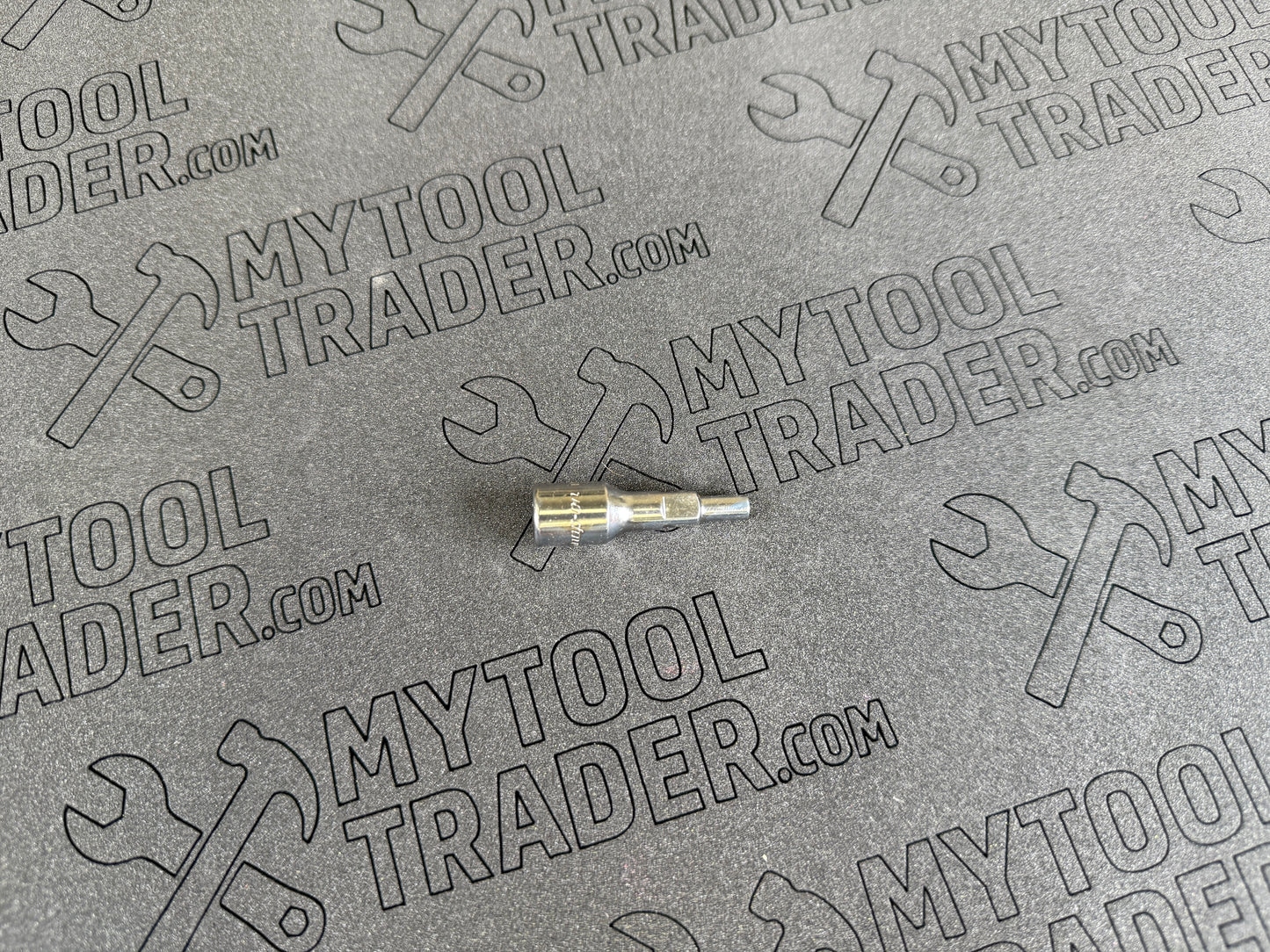 1/4" Drive 1-21/32" Magnetic Adaptor