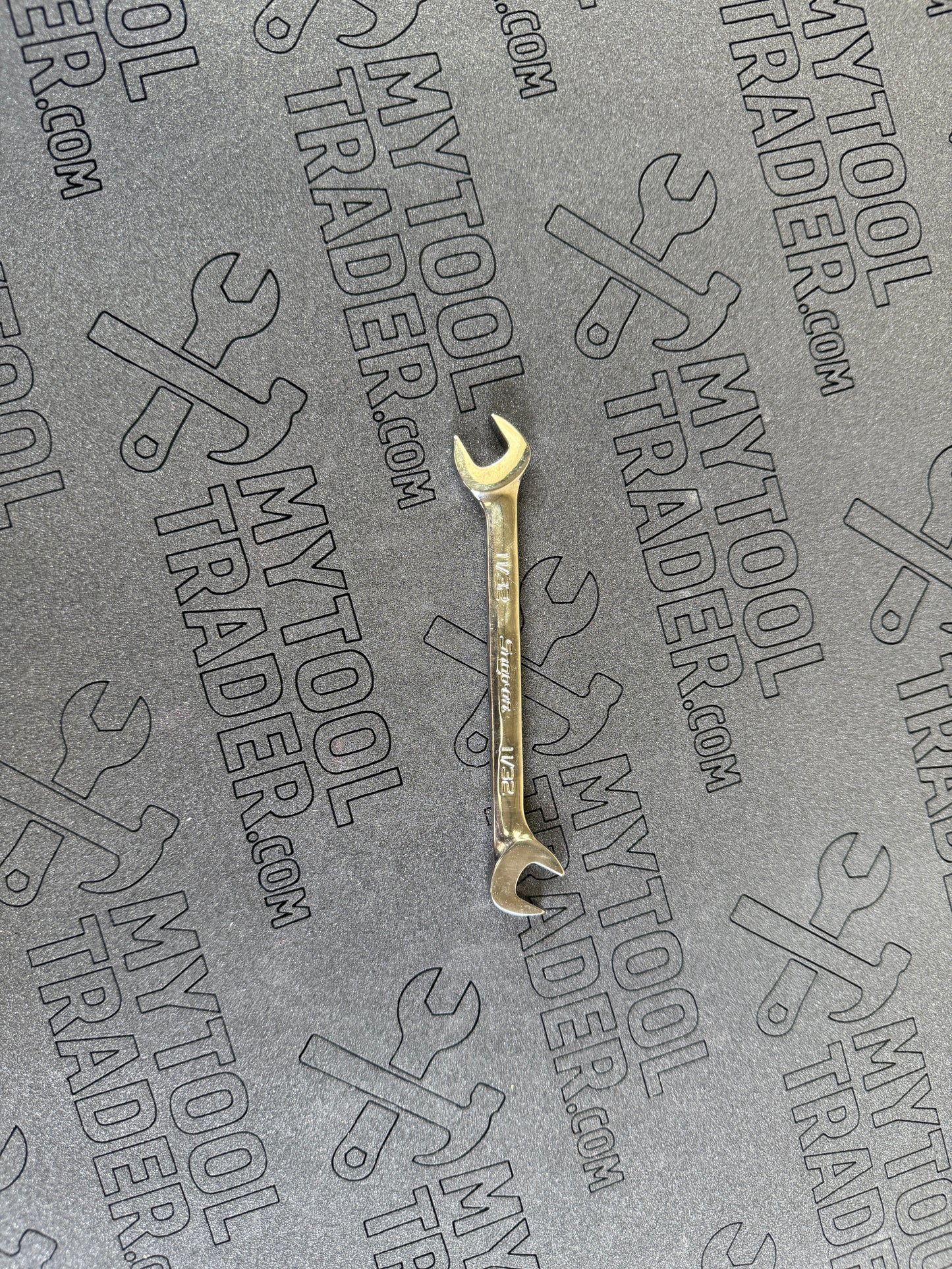 11/32" SAE Four-Way Angle Head Open-End Wrench