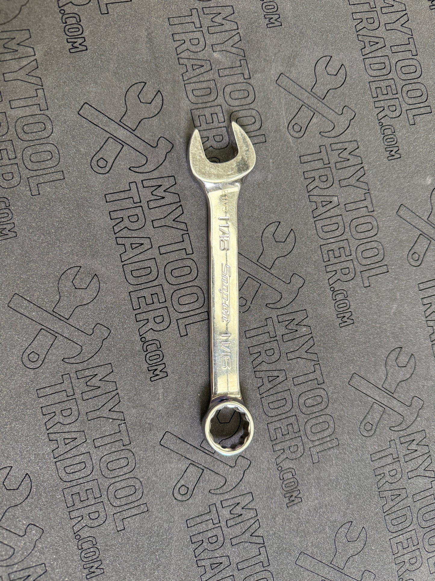 11/16" 12-Point SAE Flank Drive® Short Combination Wrench - Pre-Loved