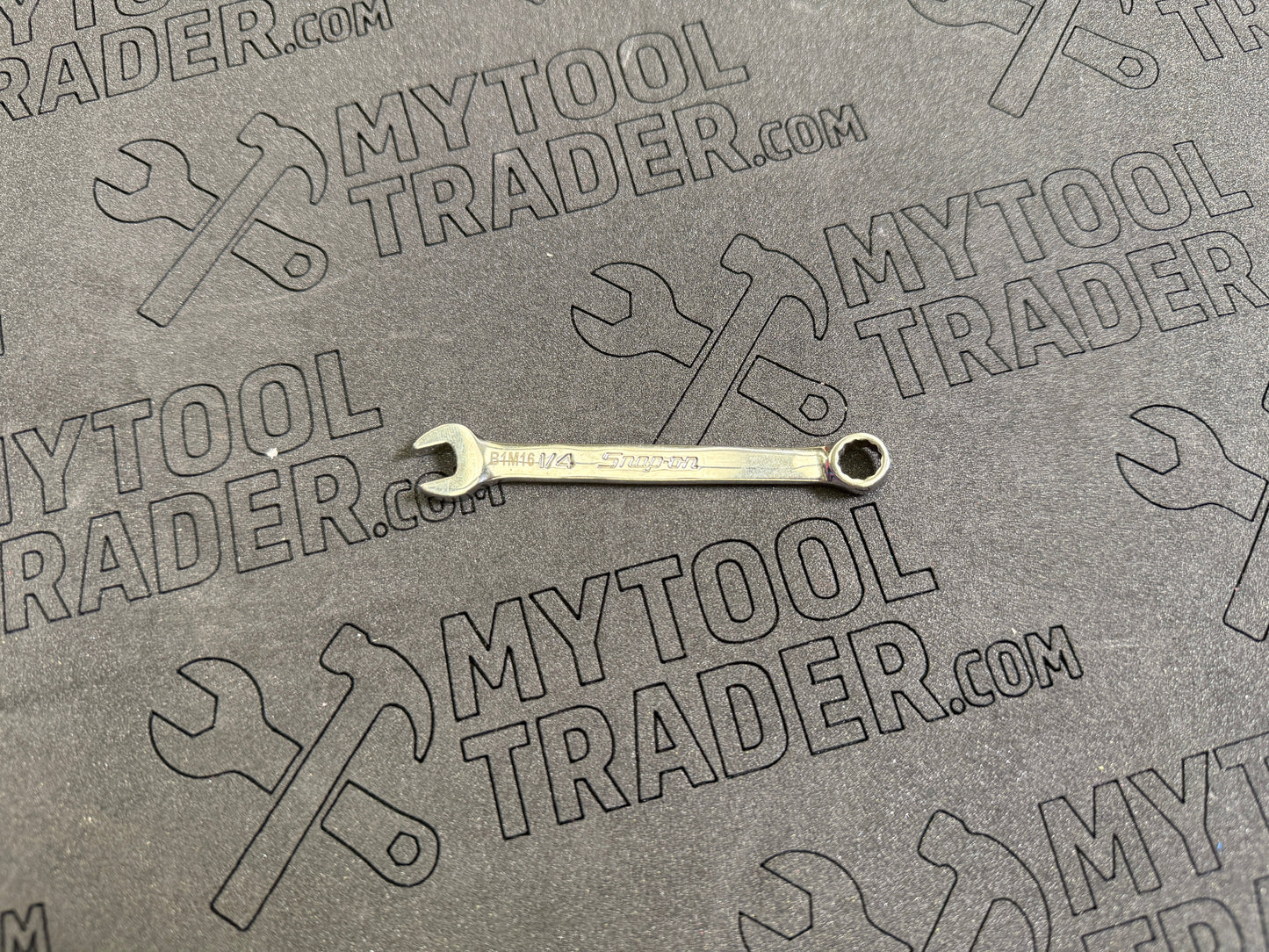 1/4" 12-Point SAE Flank Drive® Midget Combination Wrench - Pre-Loved