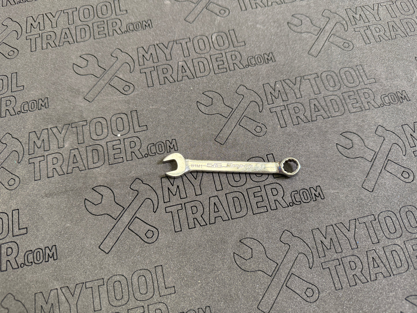 5/16" 12-Point SAE Flank Drive® Midget Combination Wrench - Pre-Loved