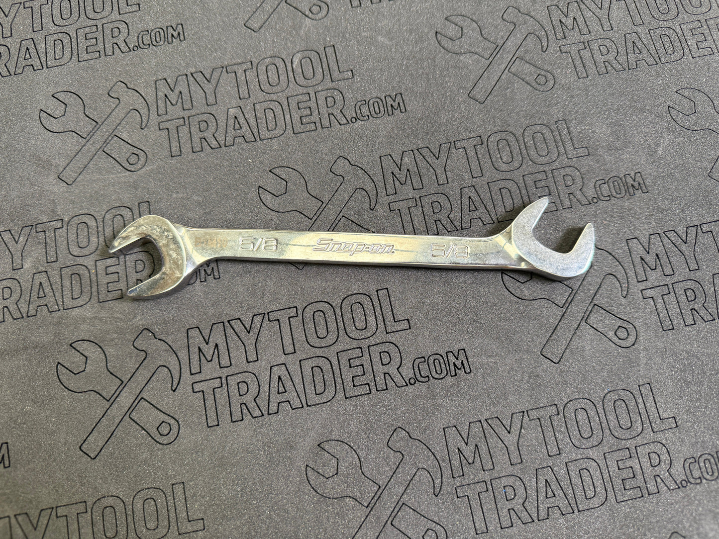 5/8" SAE Four-Way Angle Head Open-End Wrench - Pre-Loved