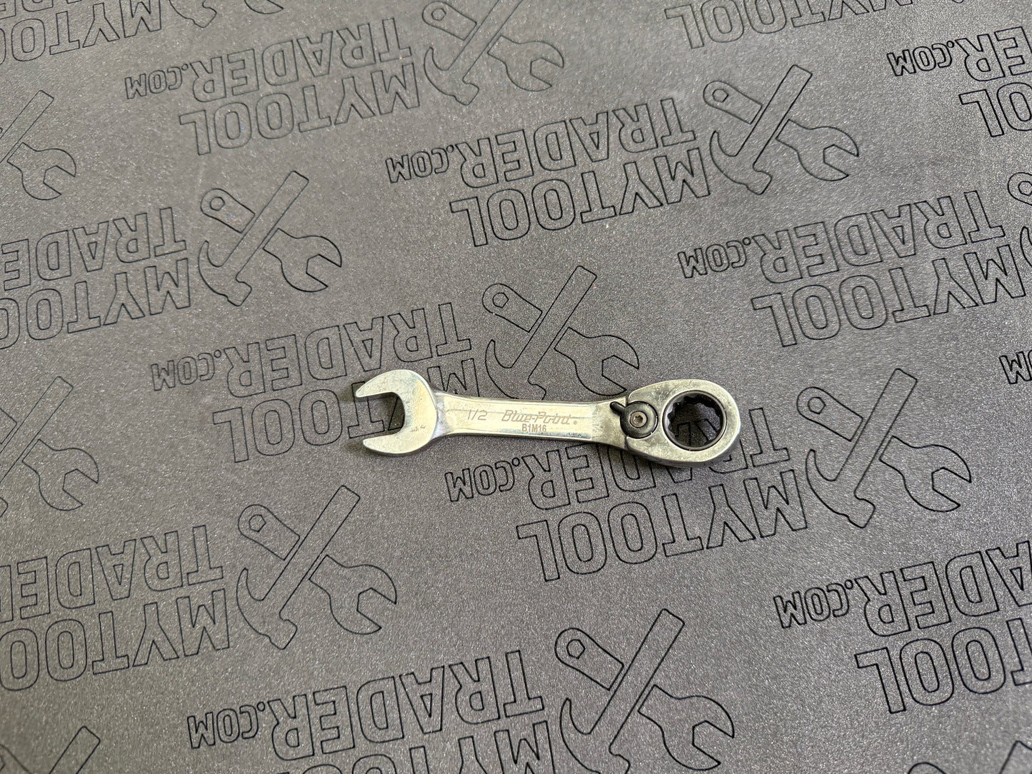 1/2" 12-Point SAE 15° Offset Short Ratcheting Box/Open-End Wrench (Blue-Point®)-Pre Loved