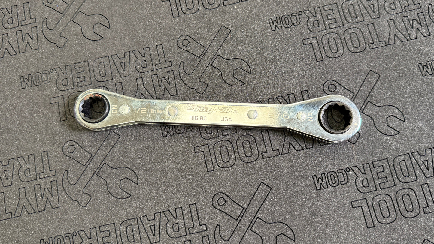1/2–9/16" 12-Point SAE 0° Offset Ratcheting Box Wrench-Pre Loved
