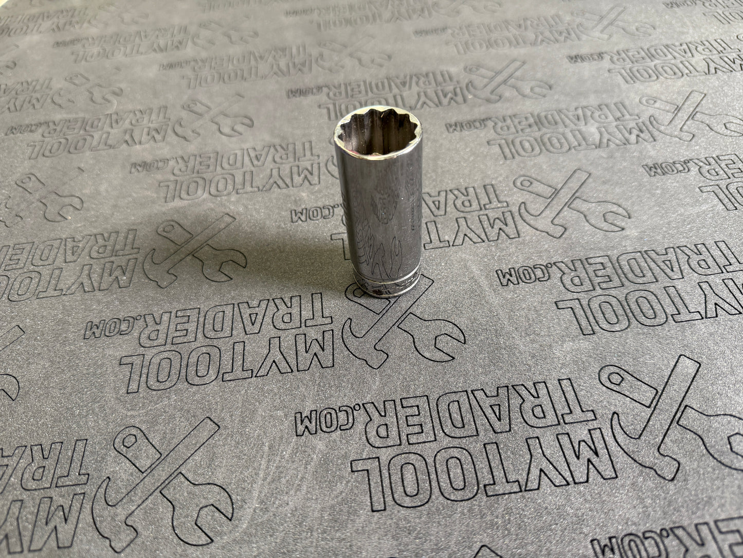 3/8" Drive 12-Point SAE 7/8" Flank Drive® Deep Socket-Pre Loved