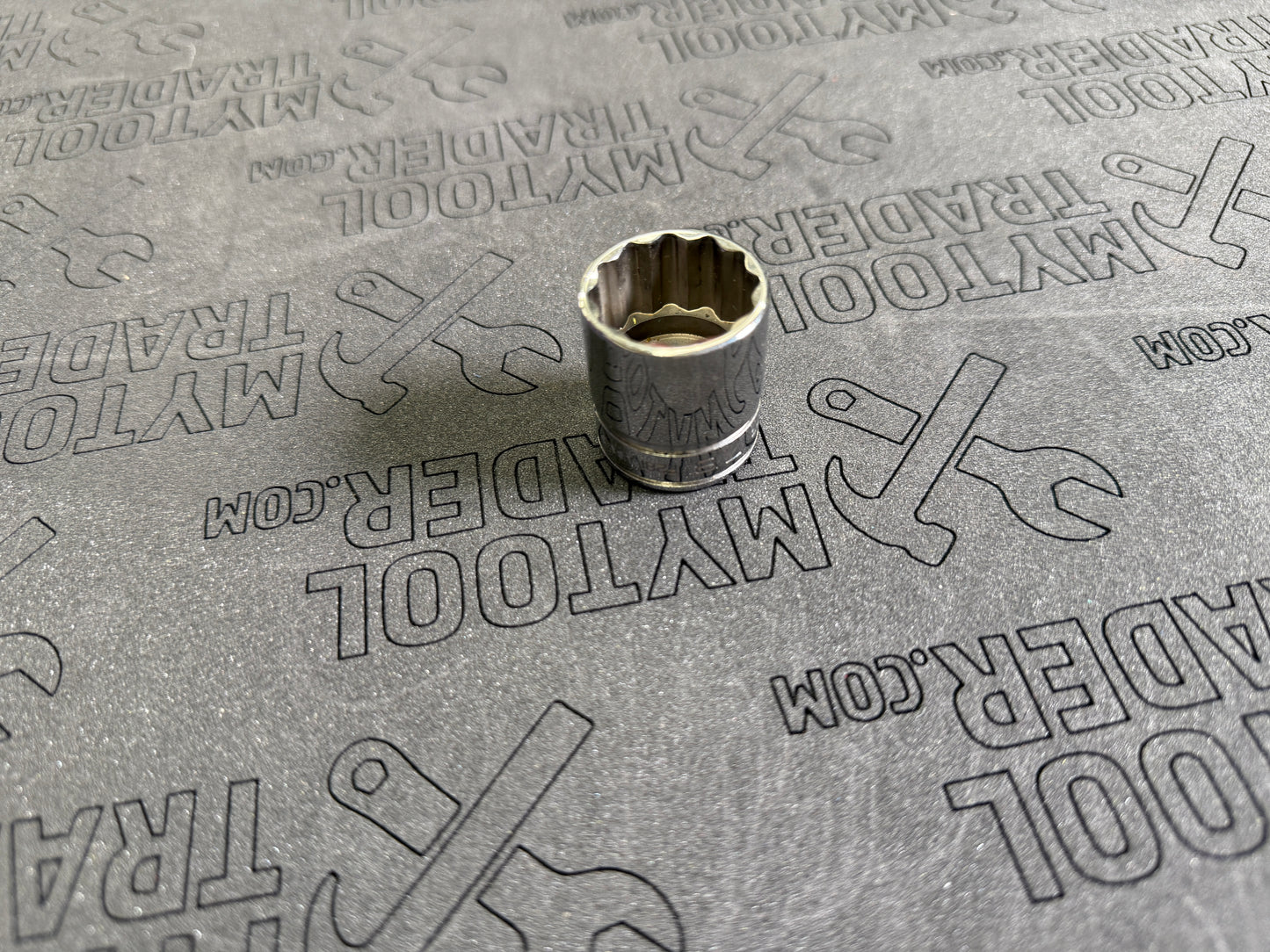 3/8" Drive 12-Point SAE 7/8" Flank Drive® Shallow Socket