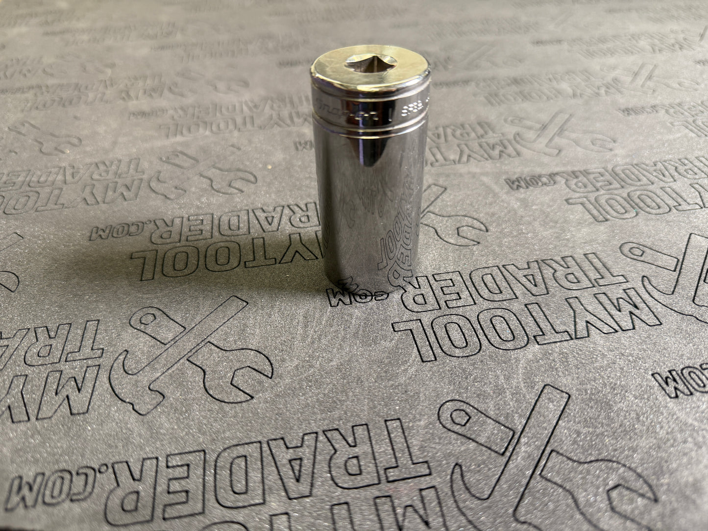 3/8" Drive 12-Point SAE 1" Flank Drive® Deep Socket-Pre Loved