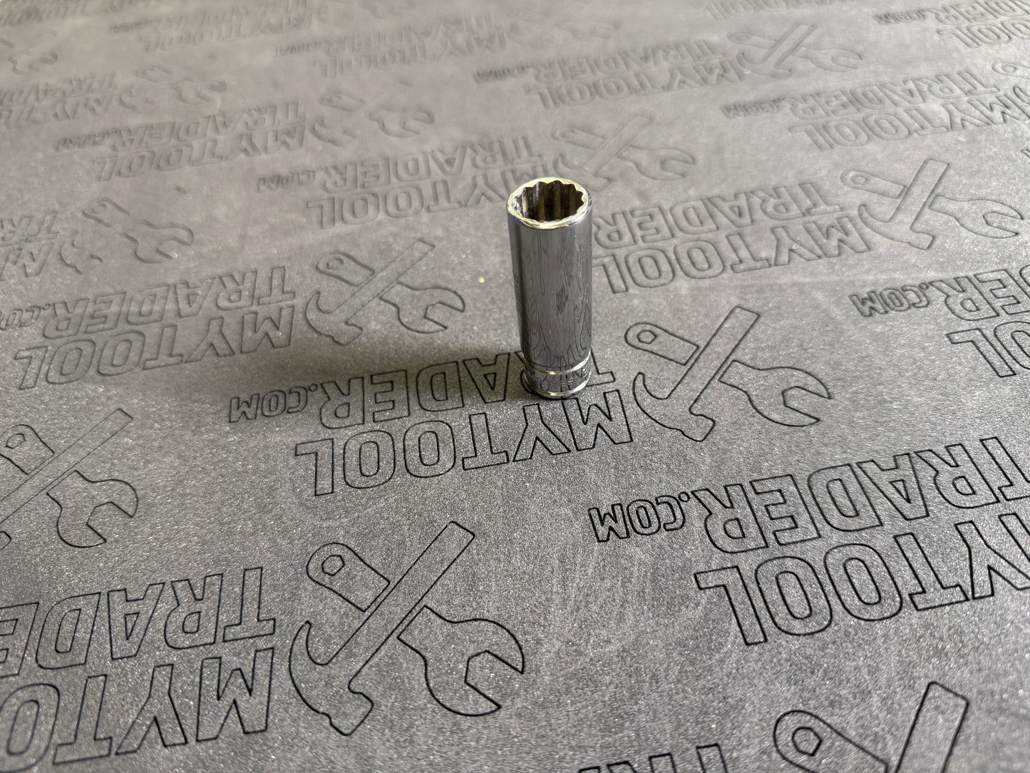 3/8" Drive 12-Point SAE 1/2" Flank Drive® Deep Socket-Pre Loved