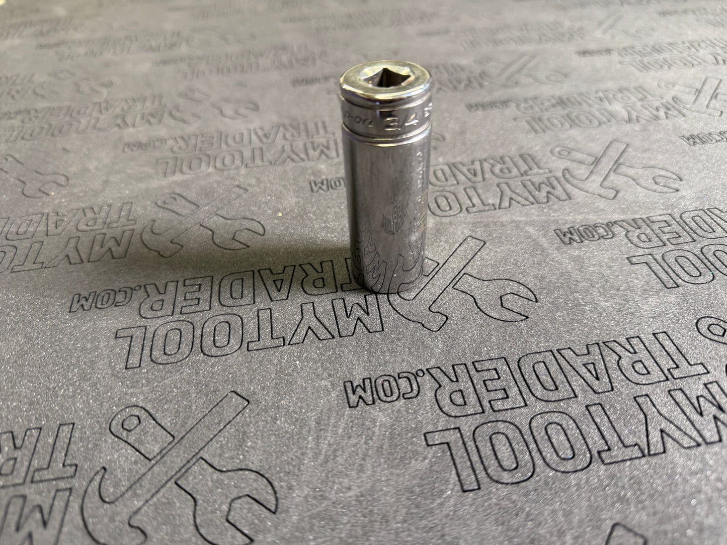 3/8" Drive 12-Point SAE 3/4" Flank Drive® Deep Socket-Pre Loved