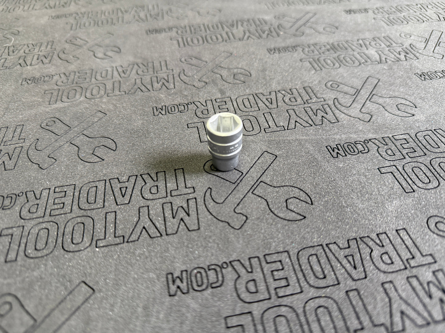 1/4" Socket 6 pt Metric 11mm-Pre Loved