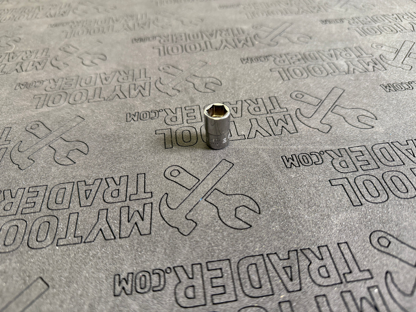 1/4" Drive 6-Point SAE 3/8" Flank Drive® Shallow Socket-Pre Loved