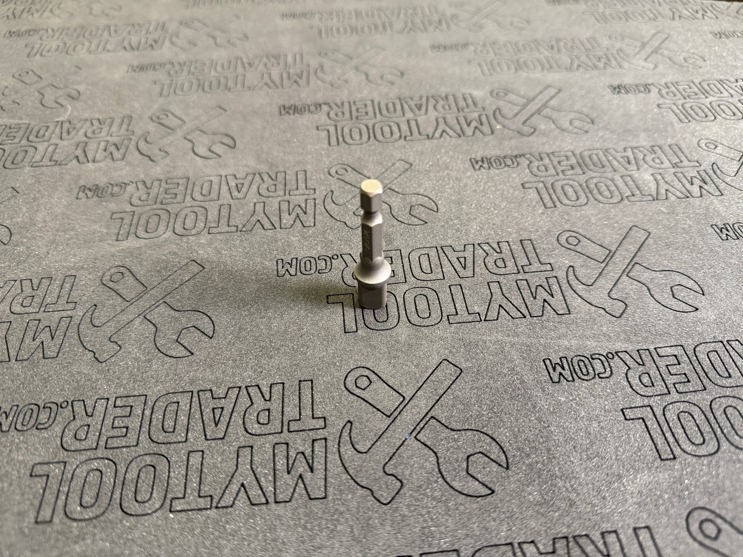1/4" Hexagon Adapter to 3/8" Square Drive-Pre Loved
