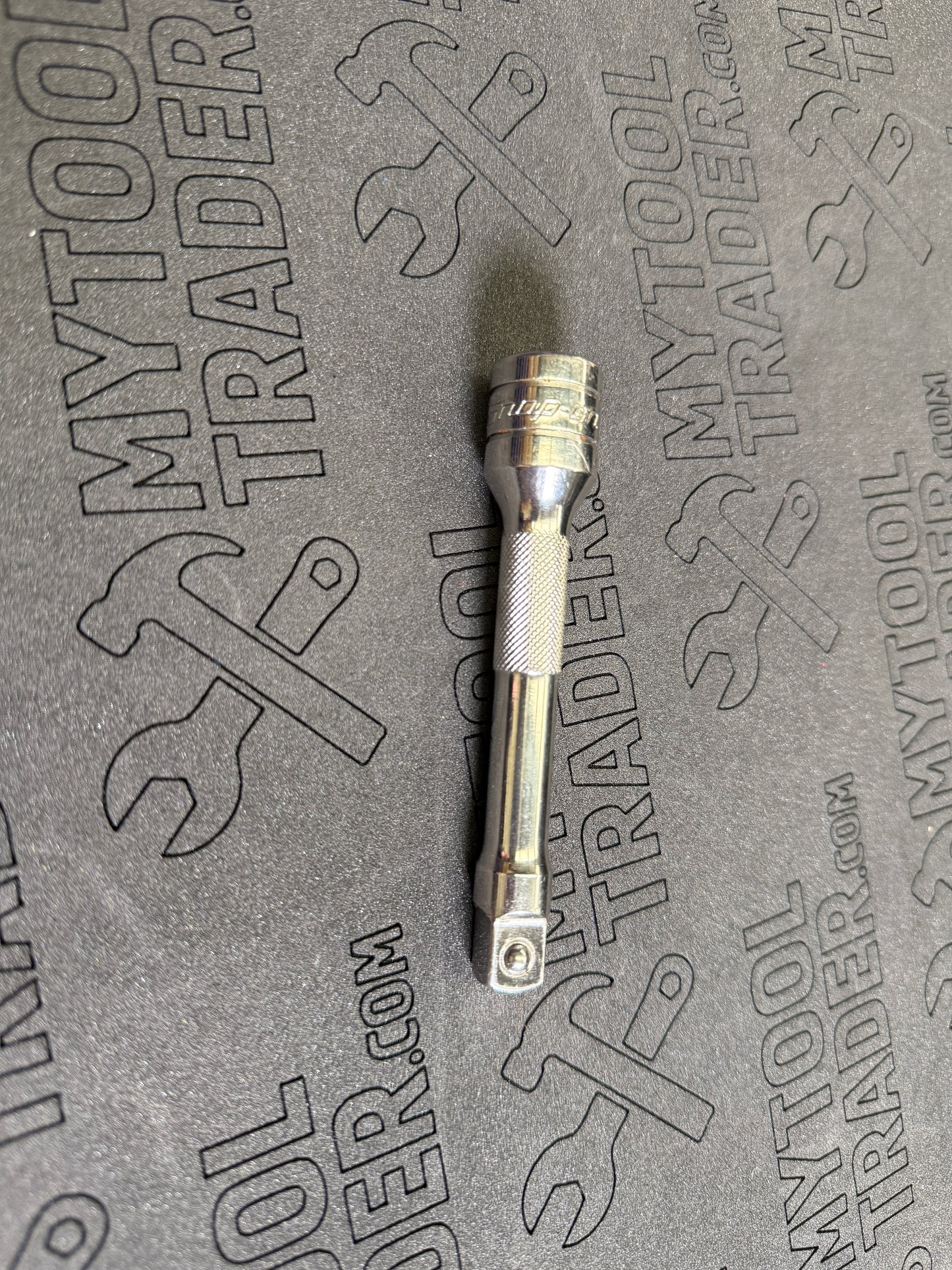 3/8" Drive 4" Knurled Friction Ball Extension-Pre Loved