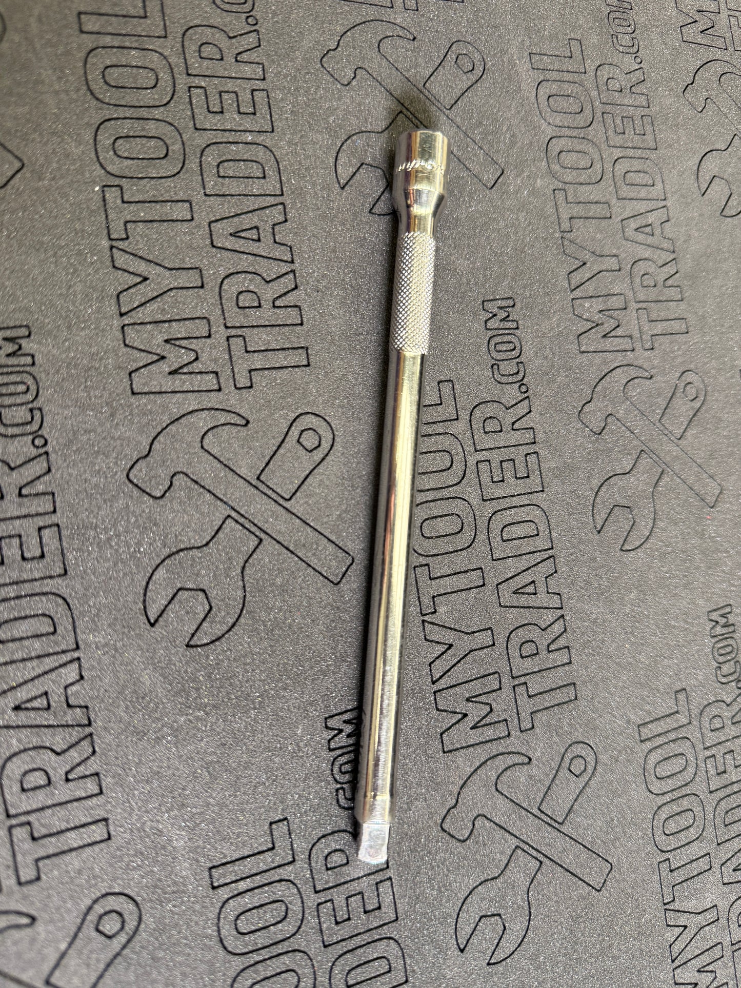 1/4" Drive 6" Knurled Extension-Pre Loved