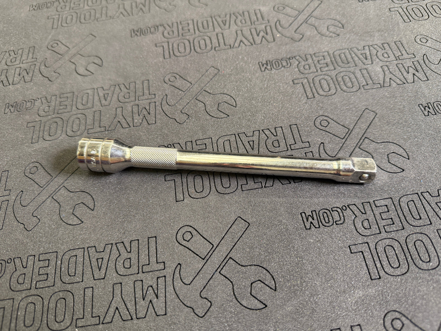 3/8" Drive 6" Knurled Friction Ball Extension-Pre Loved