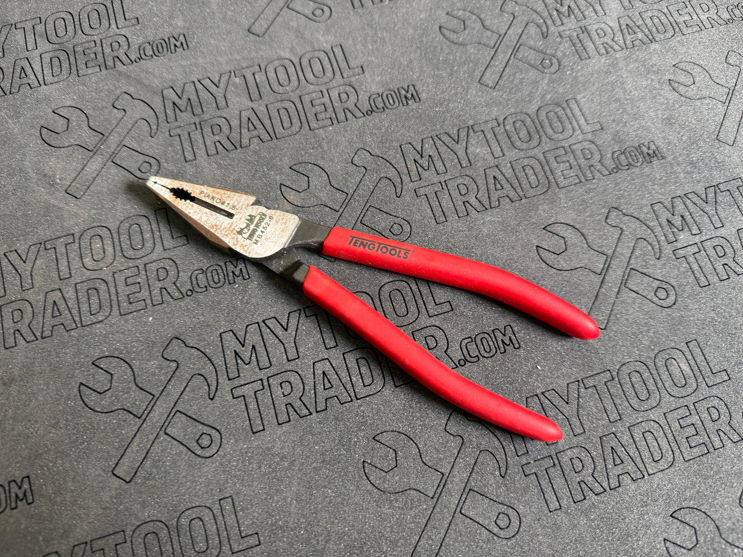 COMBINATION PLIERS-Pre Loved