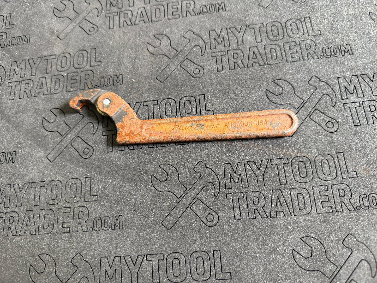 3/4–2" Adjustable Hook Spanner Wrench-Pre Loved