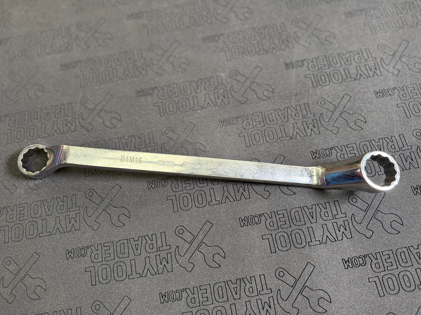 15/16-1" 12-Point SAE Flank Drive® 60° Deep Offset Box Wrench-Pre Loved