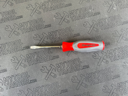 Flat Tip Instinct® Hard Grip Standard Screwdriver (Red)