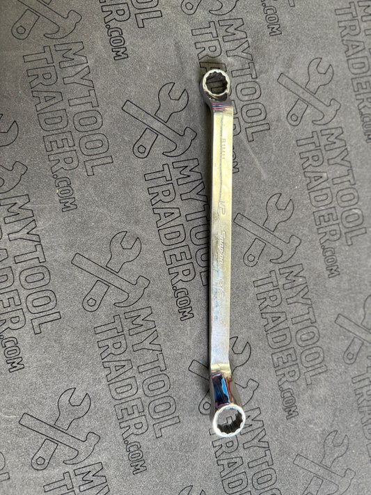 1/2-9/16" 12-Point SAE Flank Drive® 60° Deep Offset Box Wrench - Pre-Loved