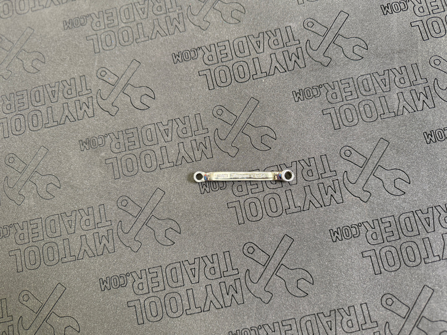 3/16–13/64" 12-Point SAE Flank Drive® Midget 10° Offset Box Wrench-Pre Loved
