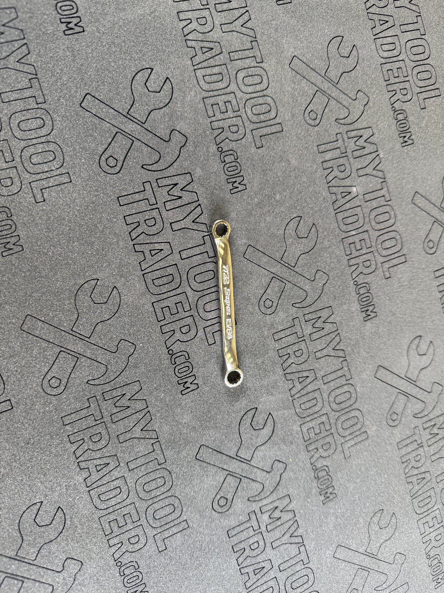 7/32–15/64" 12-Point SAE Flank Drive® Midget 10° Offset Box Wrench