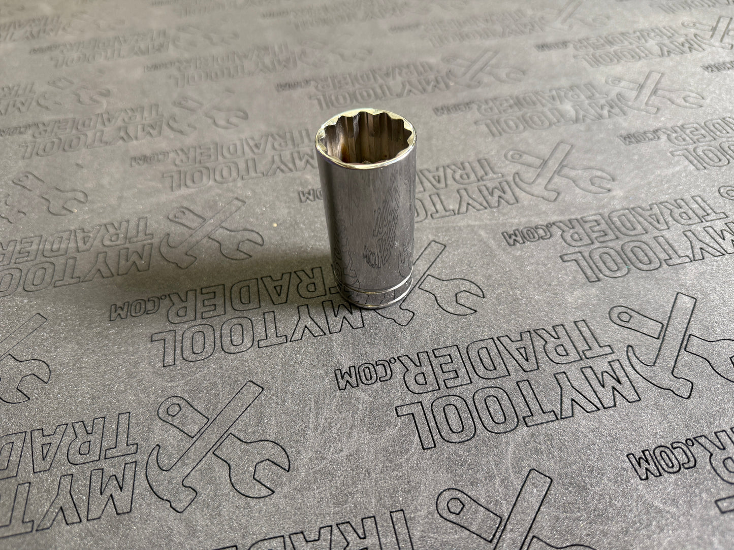 3/8" Drive 12-Point SAE 1" Flank Drive® Deep Socket-Pre Loved