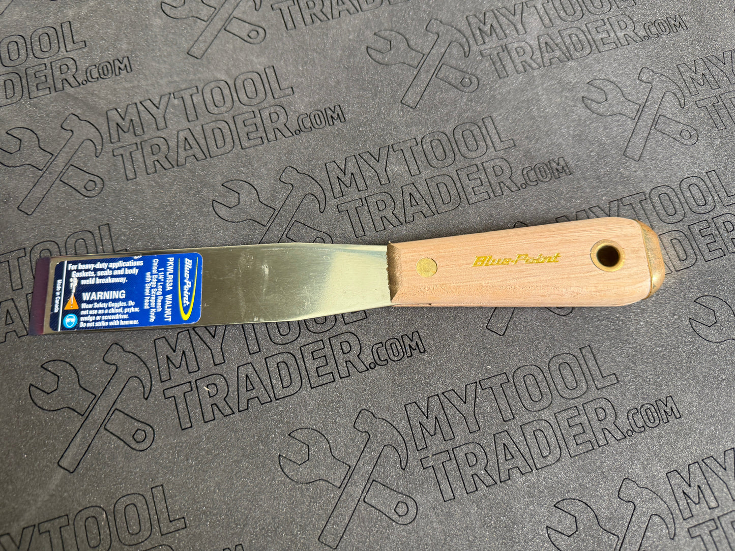 Long reach chisel scraper knife-Pre Loved