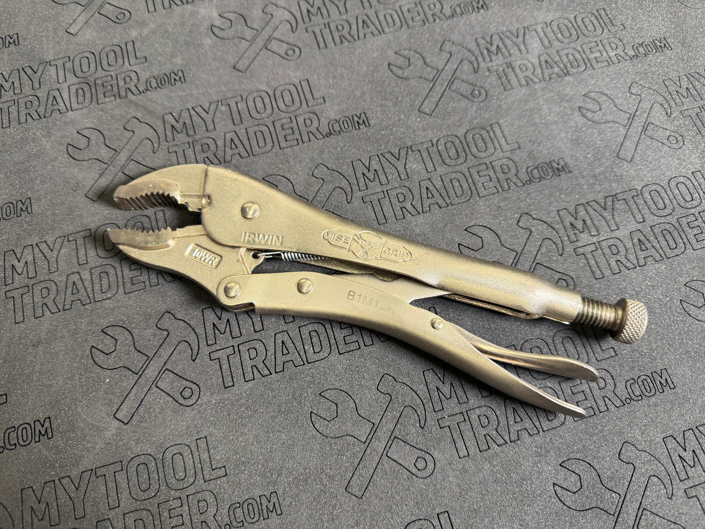 Vise grip- 10WR curved jaw locking pliers 10”-Pre Loved