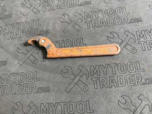 3/4–2" Adjustable Hook Spanner Wrench-Pre Loved
